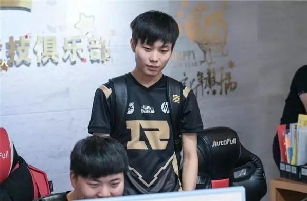 的底层逻辑 的底层逻辑